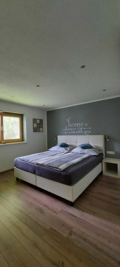 Ferienwohnung Haus Wibmer Erika Matrei in Osttirol Exterior foto